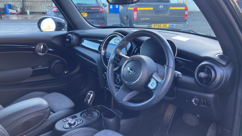 MINI Hatchback 135kW Cooper S Level 2 33kWh 3dr Auto Electric Hatchback